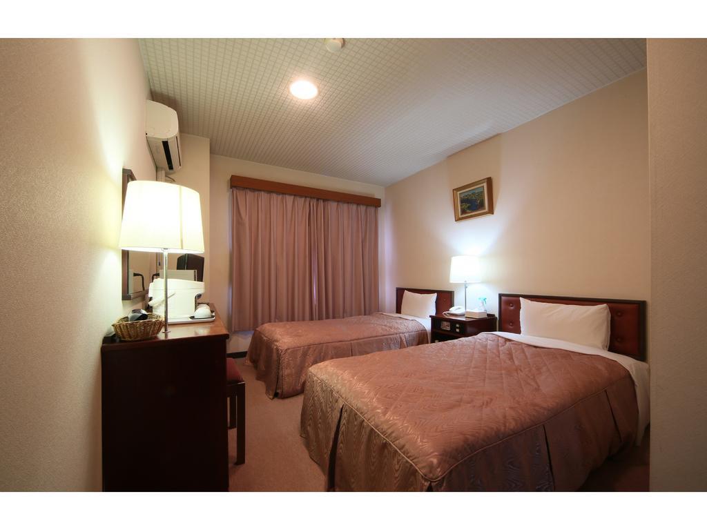 City Hotel Ikeda 冈山 外观 照片